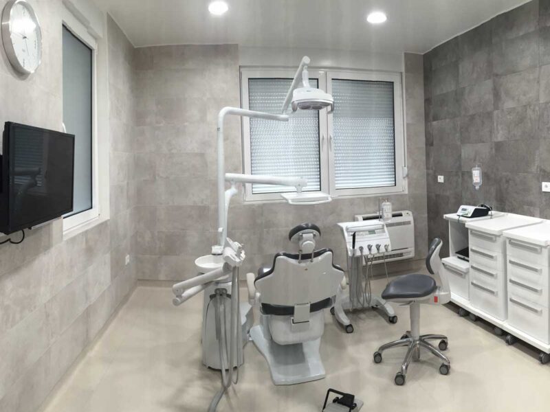 DENTAL CENTAR MIRKOVIĆ - stomatološka ordinacija Novi Sad - fotografija zubarske ordinacije