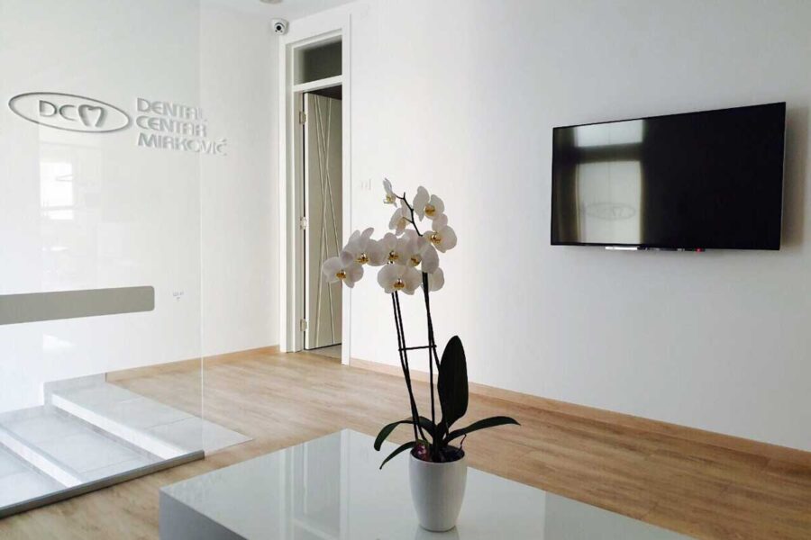 DENTAL CENTAR MIRKOVIĆ - stomatološka ordinacija Novi Sad - fotografija ordinacije - čekaonica